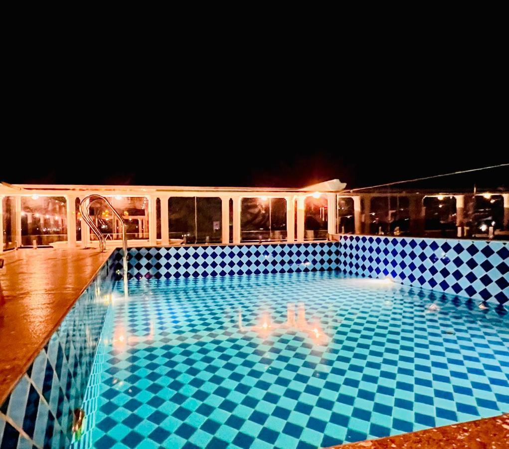 מלון Royal Residency אודייפור מראה חיצוני תמונה